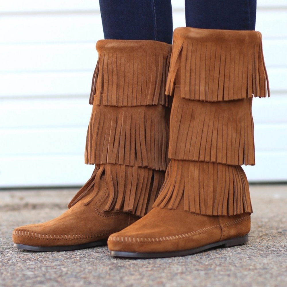 Minnetonka fringe boots